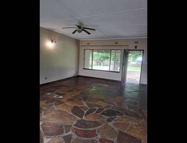 3 BEDROOM PROPERTY TO RENT IN MEER EN SEE